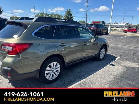Used 2018 Subaru Outback 2.5i Premium AWD/4WD image 8
