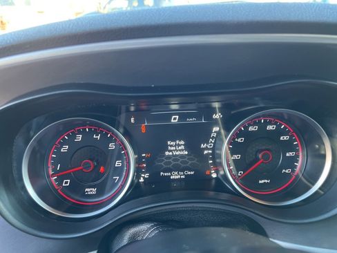 Used 2020 Dodge Charger SXT w/ Driver Convenience Group image 23