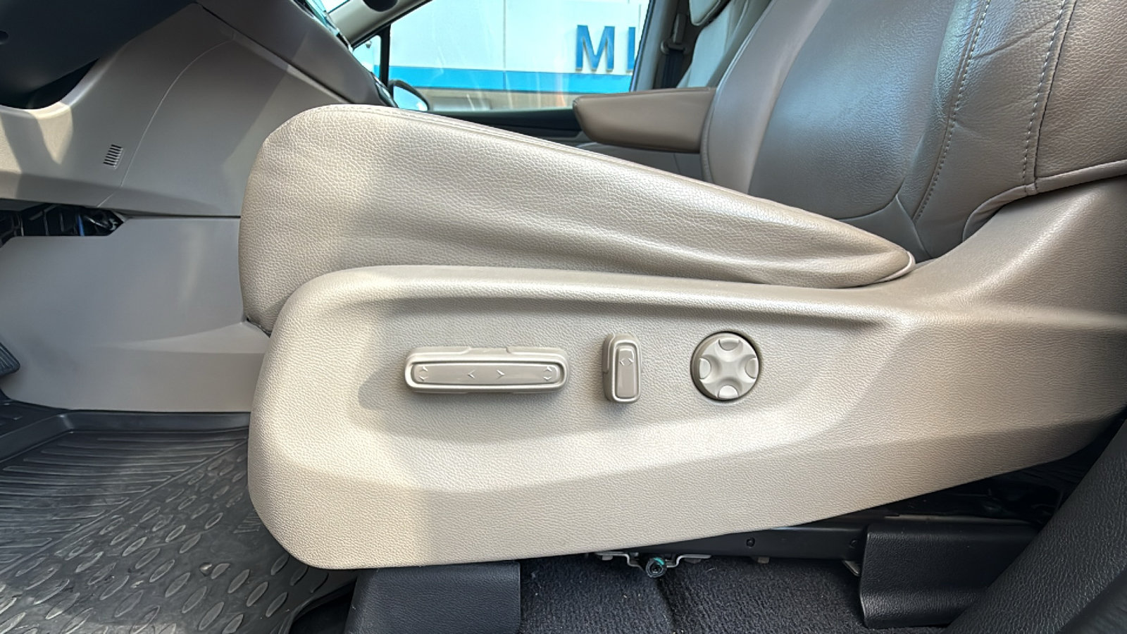 Used 2020 Honda Odyssey EX-L image 9