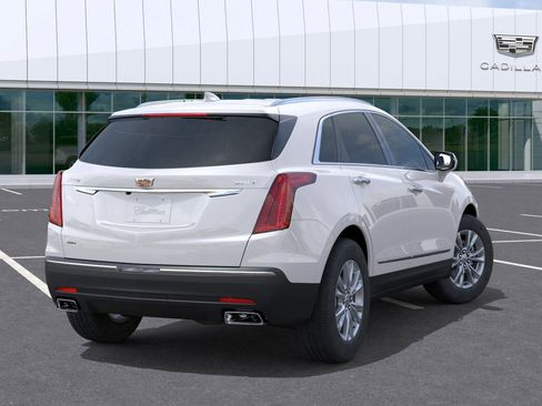 New 2026 Cadillac XT5 Luxury image 4