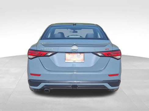 Certified 2024 Nissan Sentra SR FWD image 7