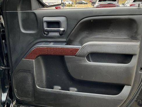 Used 2016 GMC Sierra 1500 SLE w/ SLE Value Package image 19