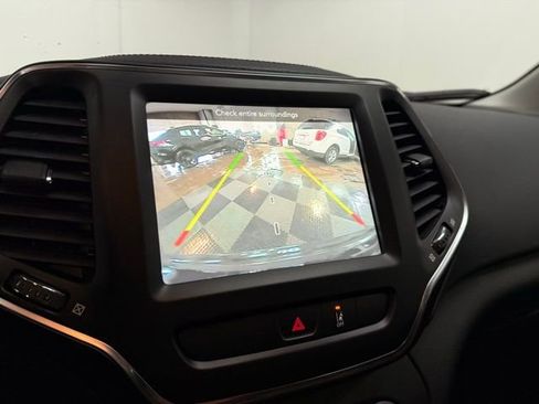 Certified 2022 Jeep Cherokee Latitude Lux image 22