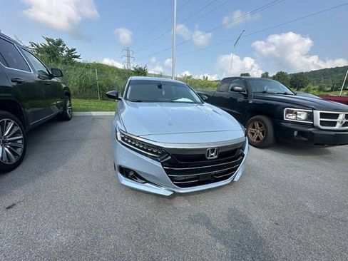 Used 2022 Honda Accord Sport Special Edition image 8