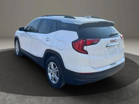 Used 2018 GMC Terrain SLE w/ Driver Convenience Package FWD image 5
