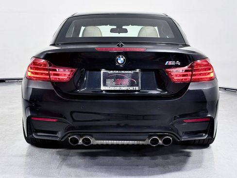 Used 2016 BMW M4 Convertible image 21