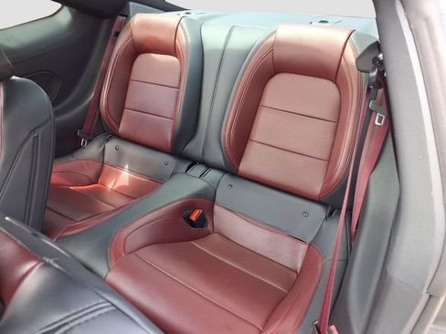 Used 2025 Ford Mustang GT Premium RWD image 27