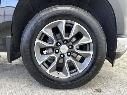 Used 2021 Chevrolet Silverado 1500 LT w/ Texas Edition Plus image 40