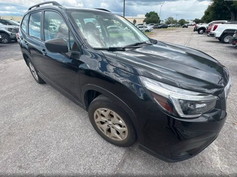 Used 2021 Subaru Forester AWD/4WD image 3