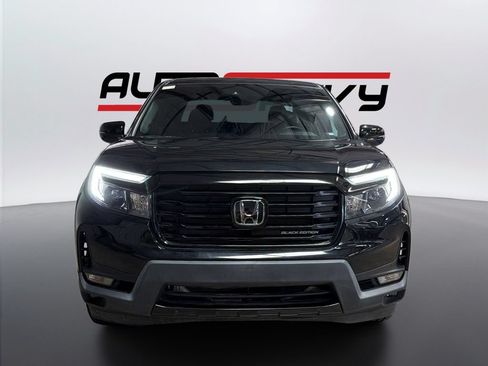 Used 2023 Honda Ridgeline Black Edition image 2