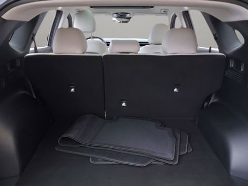 Used 2022 Hyundai Tucson Limited image 15