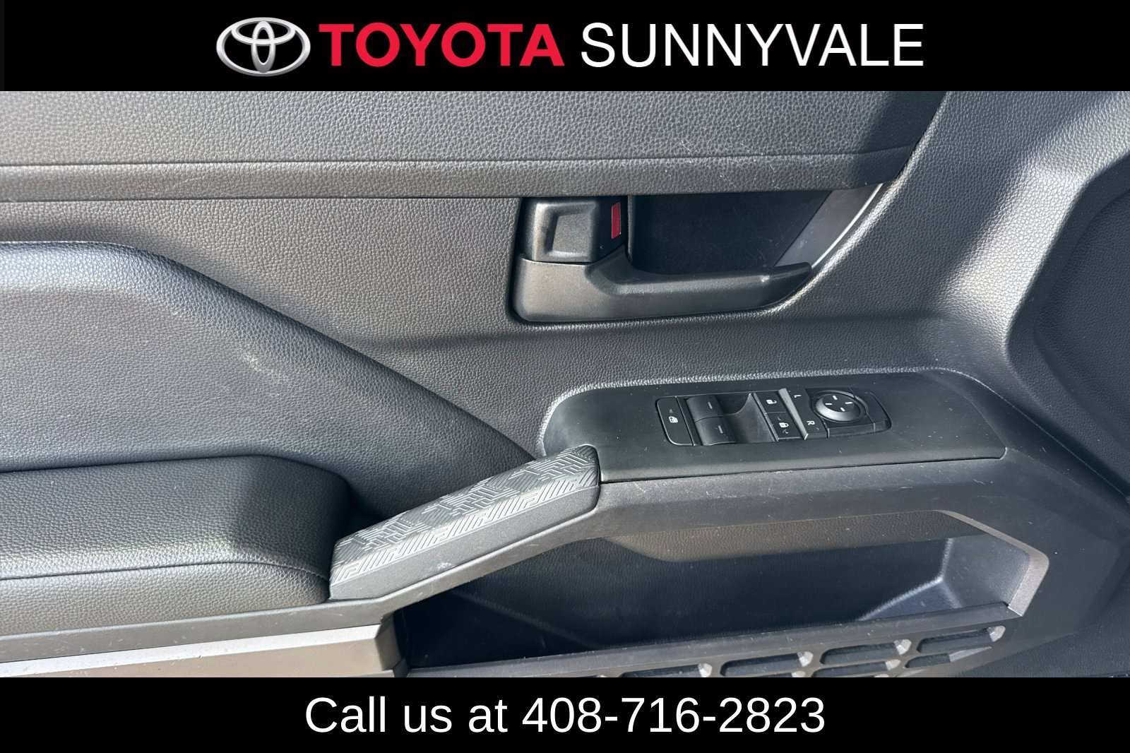 Certified 2024 Toyota Tacoma SR5 AWD/4WD image 12