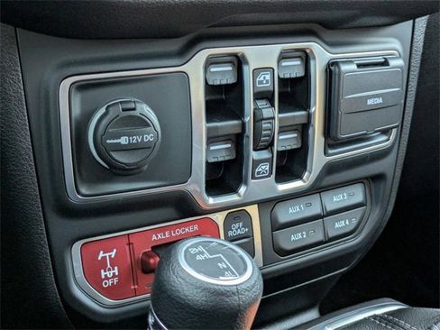 New 2025 Jeep Wrangler Unlimited Sport image 23