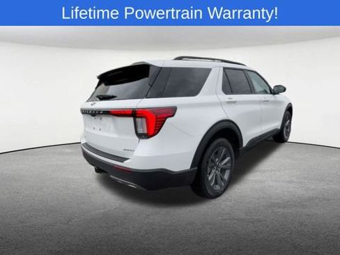 New 2026 Ford Explorer Active image 9