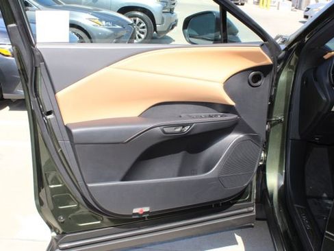 Used 2024 Lexus RX 350 Premium w/ Convenience Package FWD image 11