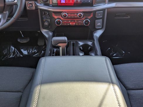 New 2025 Ford F150 XLT w/ Equipment Group 302A MID image 33