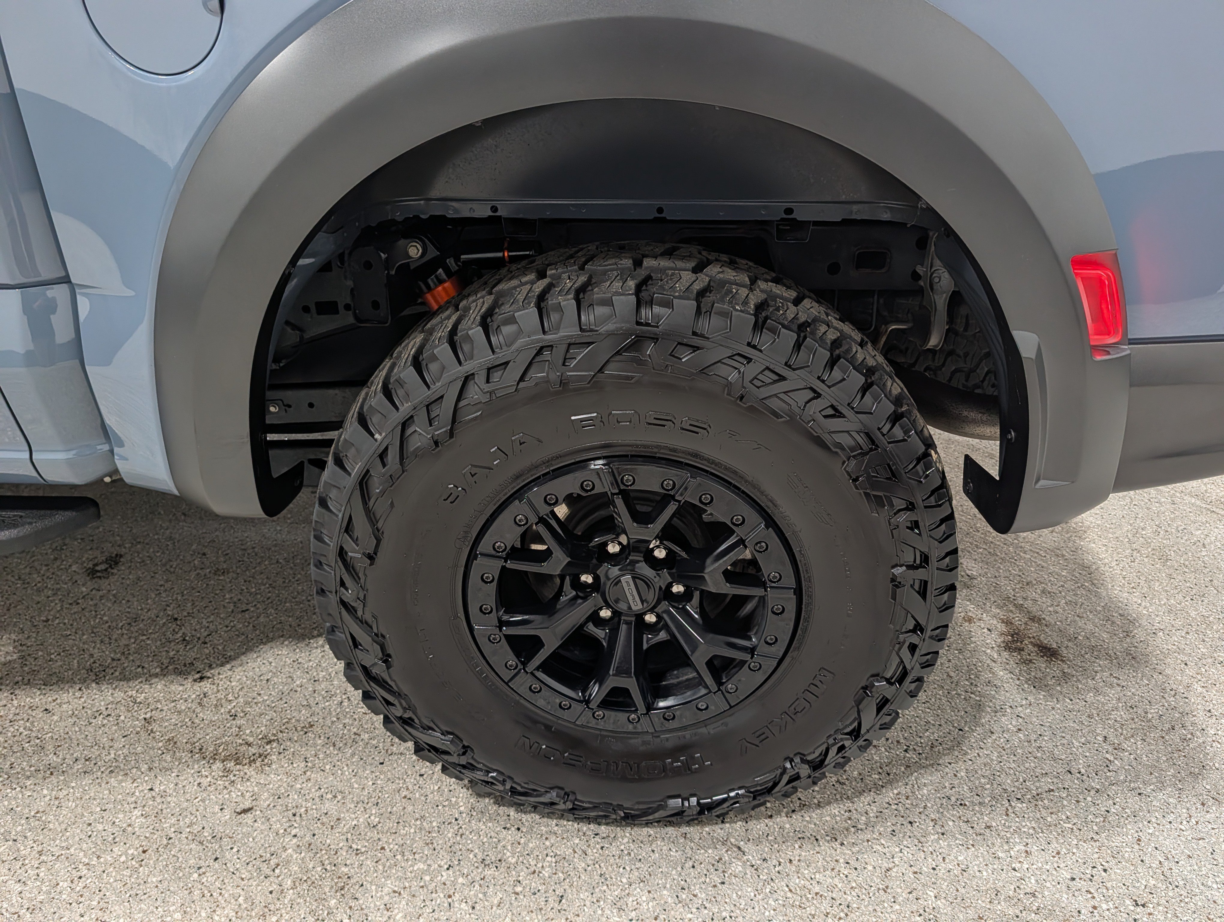 Used 2023 Ford F150 Raptor w/ Raptor 37 Performance Package AWD/4WD image 13