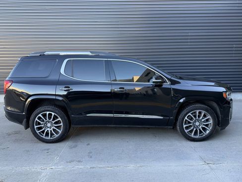 Used 2020 GMC Acadia Denali w/ Technology Package AWD/4WD image 10