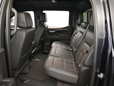 Used 2022 Chevrolet Silverado 1500 High Country image 43