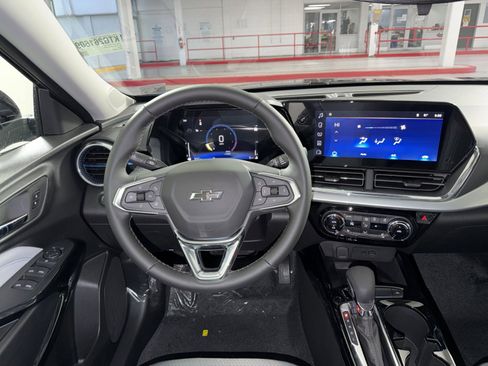 New 2026 Chevrolet Trax LT FWD image 16