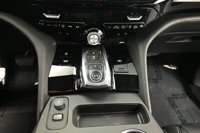 Used 2025 Acura MDX w/ Technology Package FWD image 15