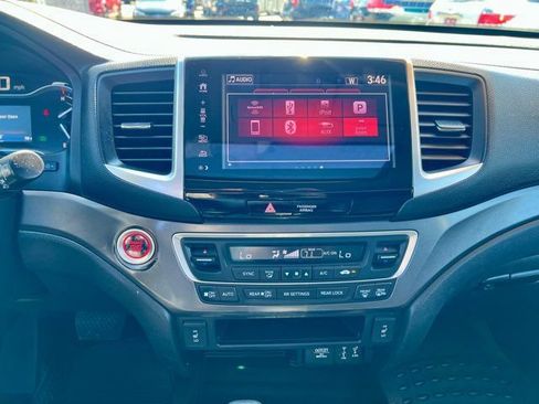 Used 2018 Honda Pilot EX-L image 12
