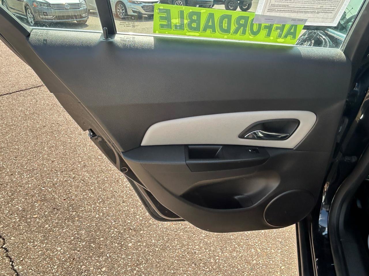 Used 2011 Chevrolet Cruze LS w/ Connectivity Package FWD image 13