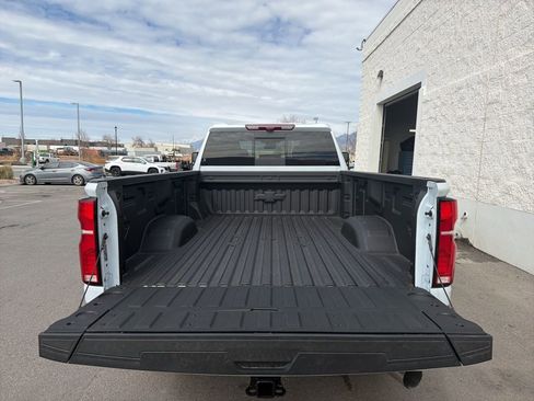 New 2026 Chevrolet Silverado 3500 High Country w/ High Country Premium Package image 34