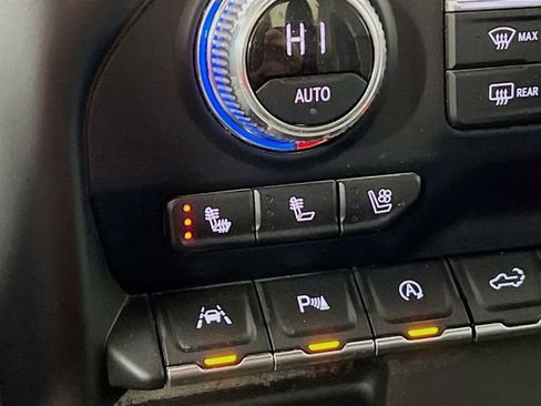 Used 2020 GMC Sierra 1500 Denali w/ Denali Ultimate Package image 22