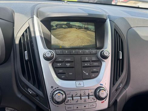 Used 2016 Chevrolet Equinox LT w/ Convenience Package FWD image 9