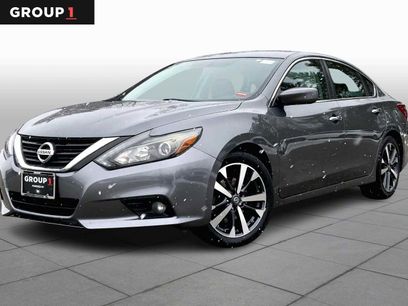 Used 2017 Nissan Altima 3.5 SR