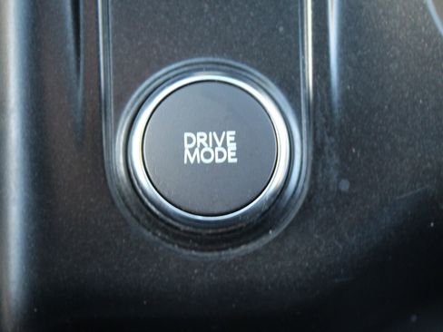 Used 2025 Ford Explorer ST-Line w/ ST-Line Street Pack AWD/4WD image 34