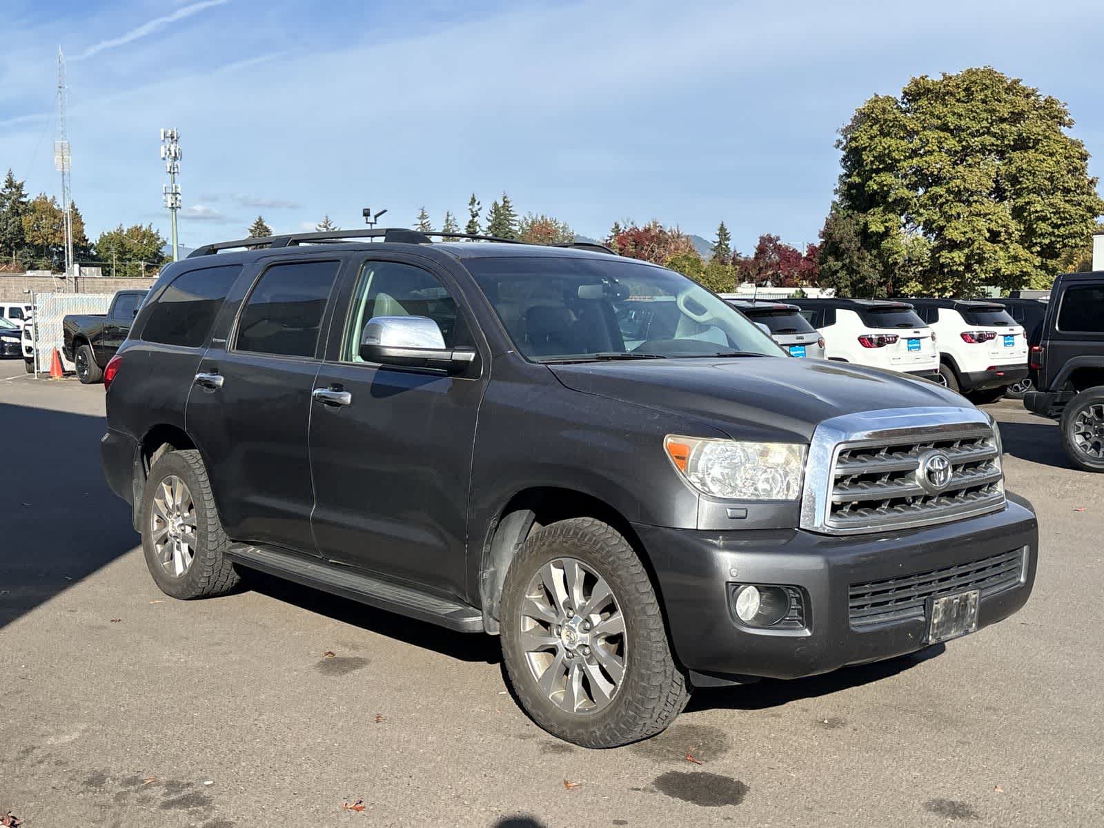 Used 2011 Toyota Sequoia Limited AWD/4WD image 7