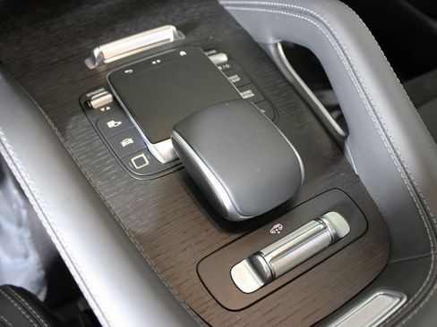 Certified 2025 Mercedes-Benz GLE 53 AMG GLE 53 AMGﾮ image 27