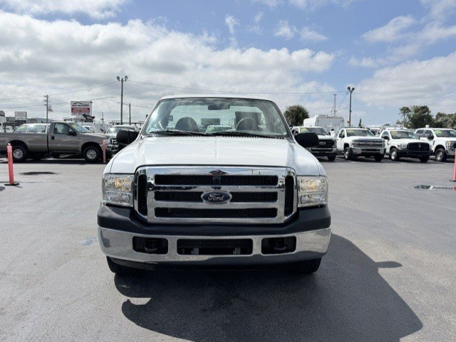Used 2006 Ford F250 XL RWD image 2