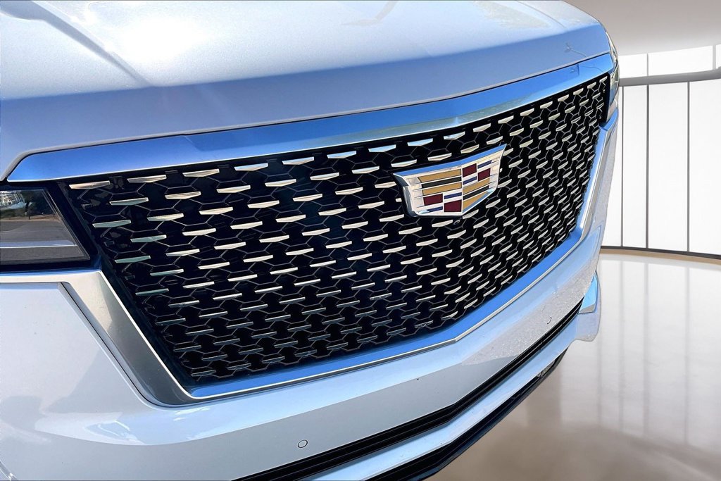Certified 2023 Cadillac Escalade Premium Luxury w/ LPO, Floor Liner Package AWD/4WD image 31