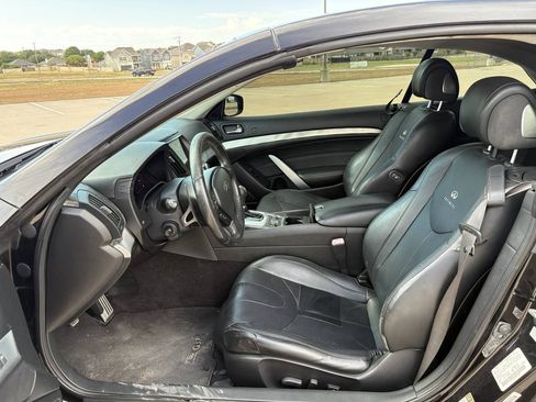 Used 2012 INFINITI G37 Convertible w/ Premium Pkg RWD image 11