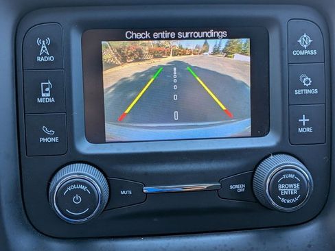 Used 2018 Jeep Compass Sport image 15