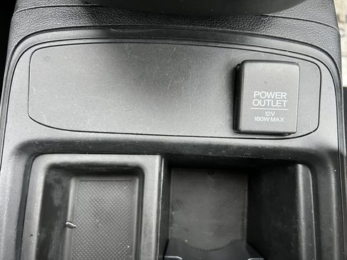 Used 2016 Honda CR-V LX image 24