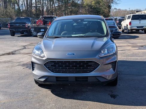 Used 2021 Ford Escape SE w/ SE Sport Appearance Package image 5