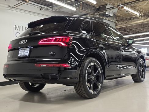 Used 2019 Audi SQ5 Premium Plus AWD/4WD image 8
