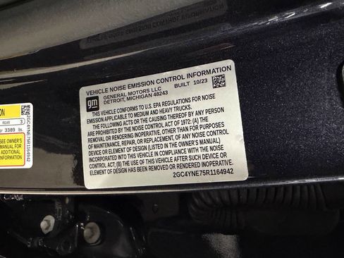 Used 2024 Chevrolet Silverado 2500 LT image 22