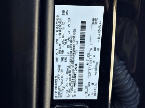 Used 2019 Ford F150 Raptor w/ Equipment Group 802A Luxury AWD/4WD image 28
