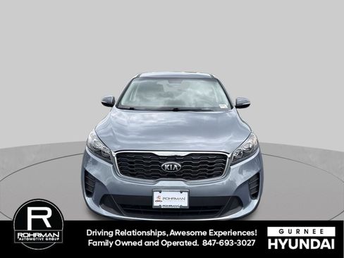 Used 2019 Kia Sorento L FWD image 3
