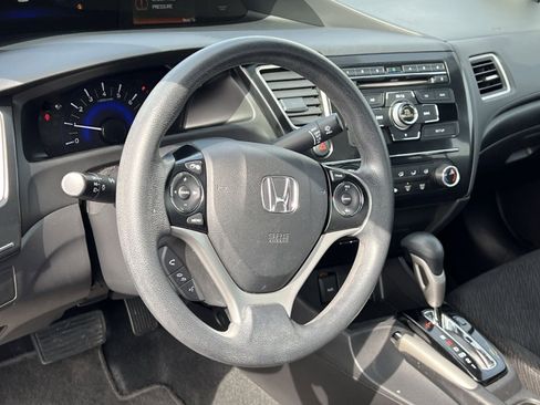 Used 2013 Honda Civic LX image 13