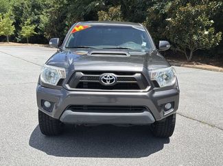Used 2014 Toyota Tacoma PreRunner w/ TRD Sport Package RWD video 2