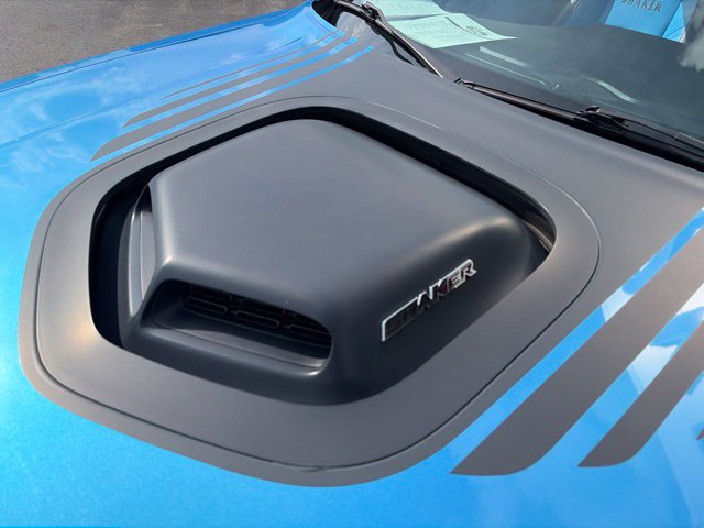 Used 2015 Dodge Challenger R/T RWD image 6