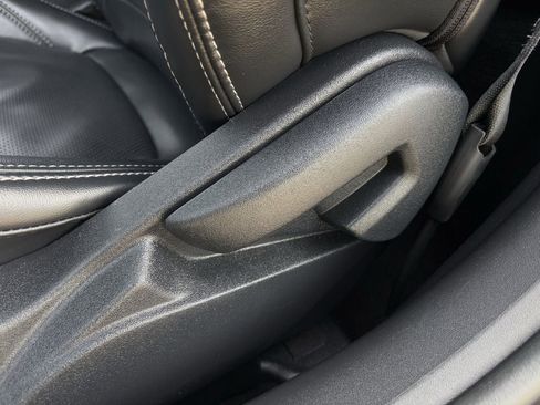 Used 2024 Ford Mustang GT Premium image 26