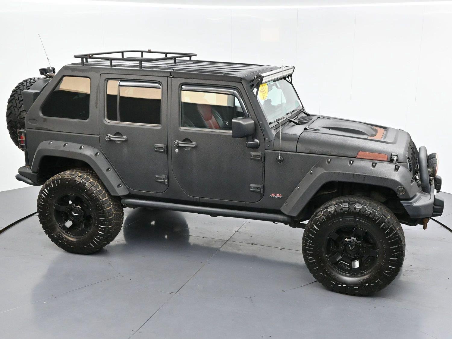 Used 2017 Jeep Wrangler Unlimited Rubicon AWD/4WD image 37
