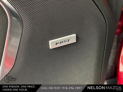 Used 2021 GMC Yukon SLT w/ SLT Premium Package image 20